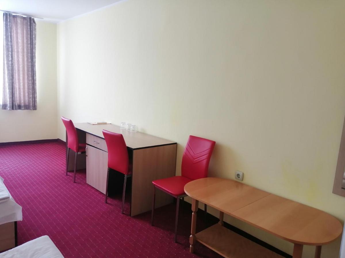 Hotel Panorama Gabrovo Luaran gambar