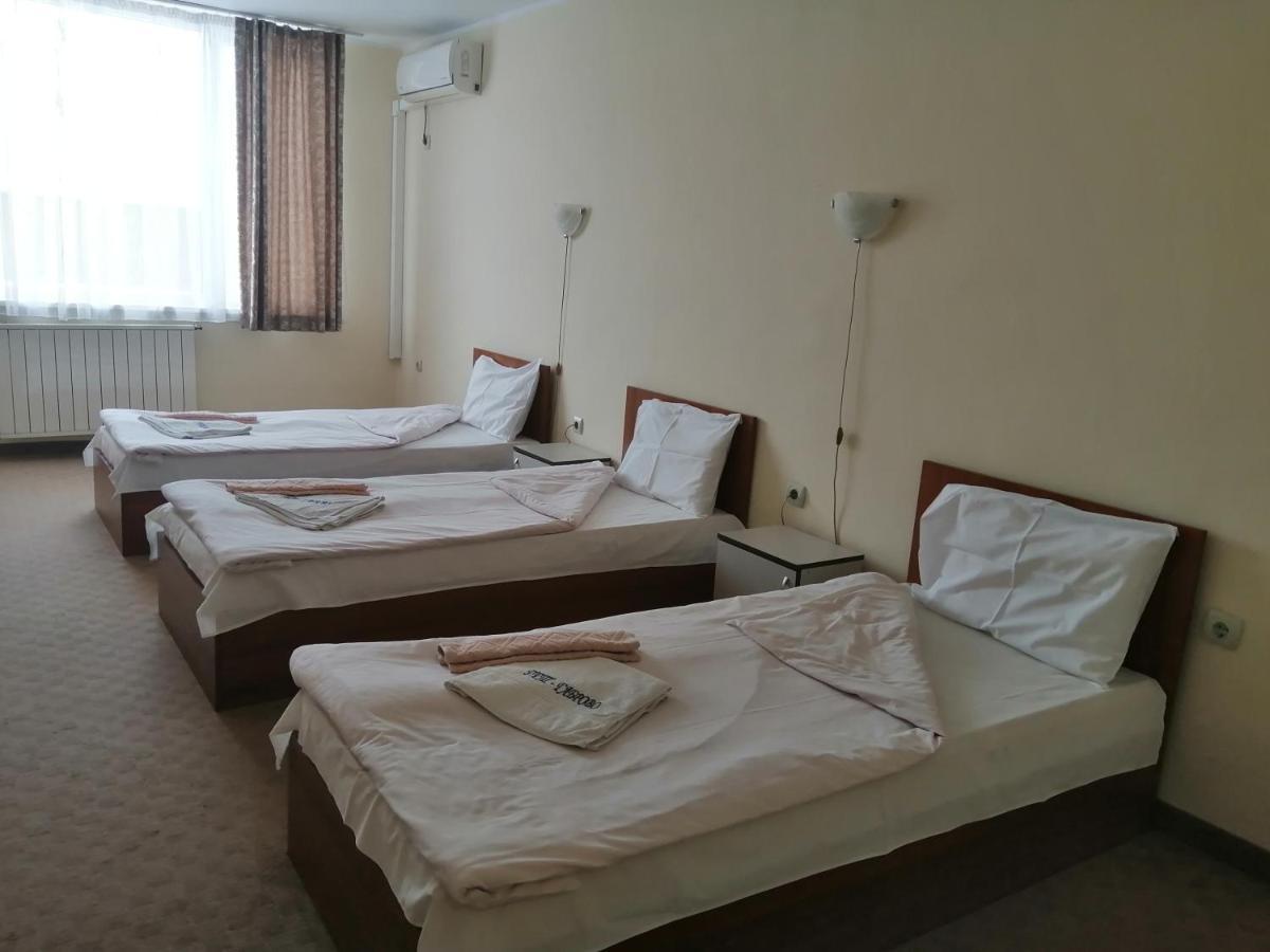 Hotel Panorama Gabrovo Luaran gambar